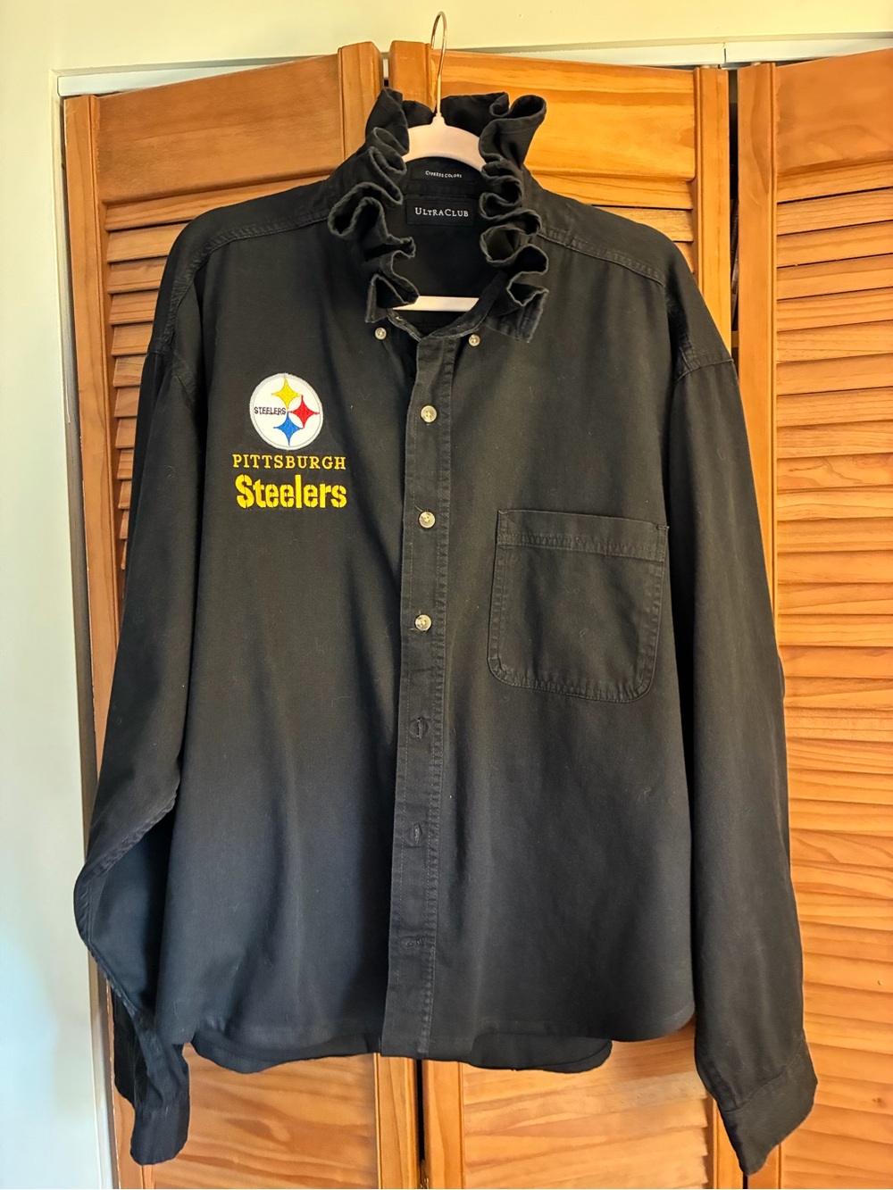 Pittsburgh Steelers Black Button-Up shirt - Picture 5 of 6